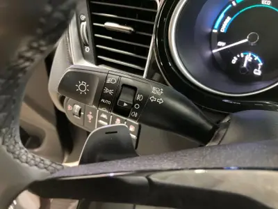KIA Xceed 2021 · foto 12