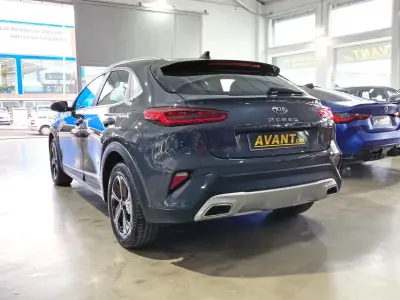 KIA Xceed 2021 · foto 7