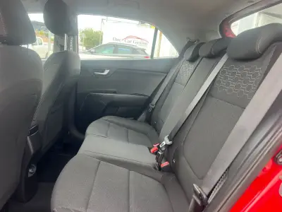 KIA Rio 2022 · foto 9