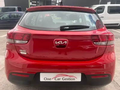 KIA Rio 2022 · foto 6