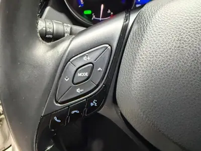 Toyota C-HR 2019 · foto 11