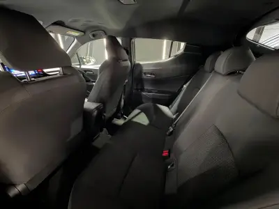 Toyota C-HR 2019 · foto 5