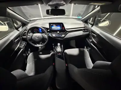 Toyota C-HR 2019 · foto 10