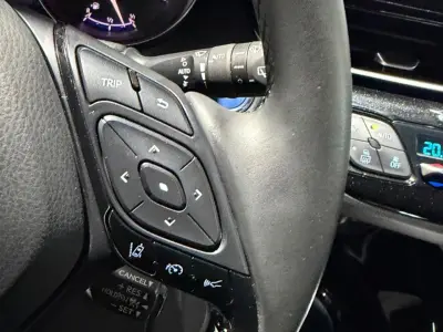 Toyota C-HR 2019 · foto 12