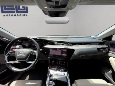 Audi e-tron 2019 · foto 8