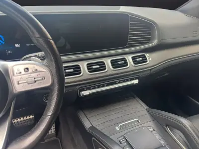 Mercedes-Benz GLE Coupe 2021 · foto 9