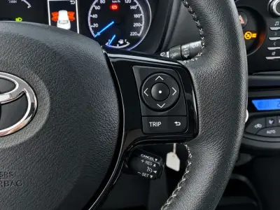 Toyota Yaris 2020 · foto 8