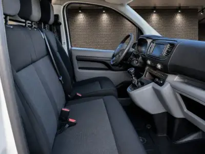 Opel Vivaro 2022 · foto 4