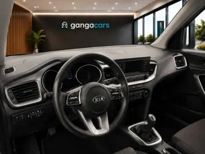 KIA Xceed 2023 · foto 7