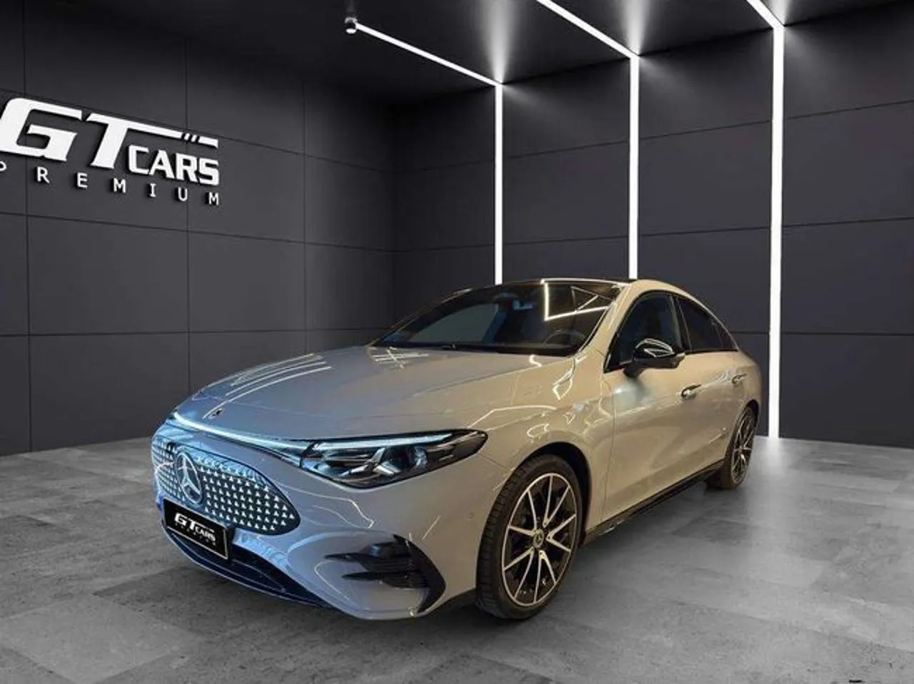 Mercedes-Benz CLA 2025 en 2 islas · CEC