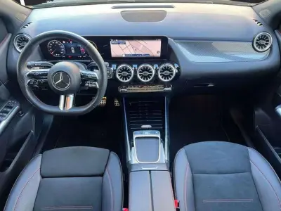 Mercedes-Benz Clase B 2024 · foto 8