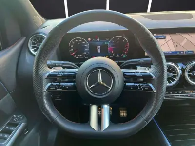 Mercedes-Benz Clase B 2024 · foto 9