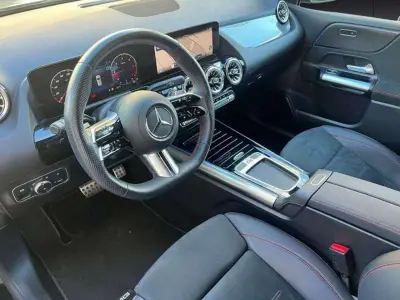 Mercedes-Benz Clase B 2024 · foto 7
