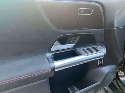 Mercedes-Benz Clase B 2024 · foto 14