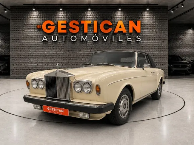 Rolls-Royce Corniche 1976 en 4 islas · CEC