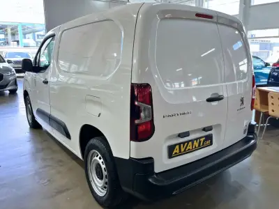 Peugeot Partner 2018 · foto 10