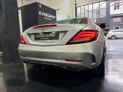 Mercedes-Benz SLC 2018 · foto 7