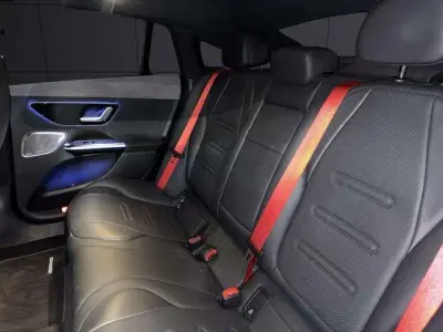 Mercedes-Benz EQE AMG 2024 · foto 11