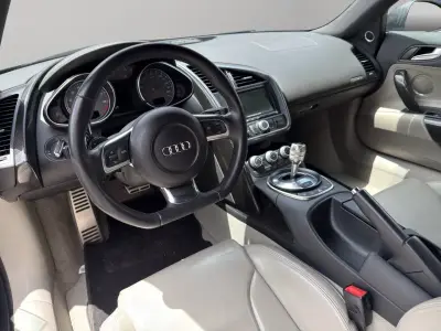 Audi R8 2011 · foto 13