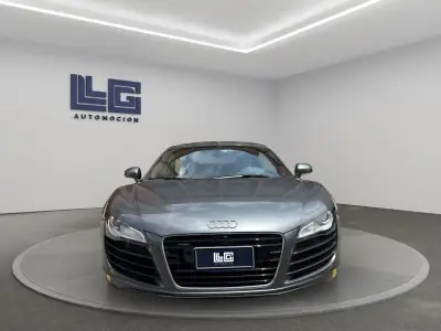 Audi R8 2011 · foto 2