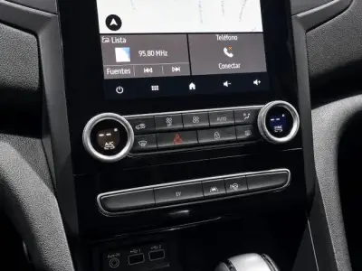 Renault Megane 2022 · foto 17