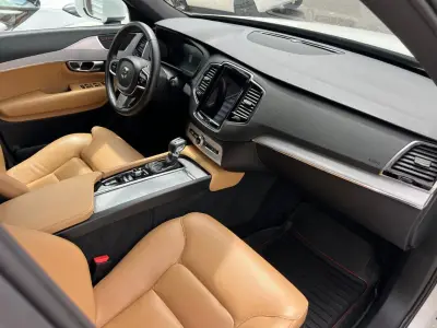 Volvo XC90 2016 · foto 16