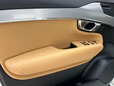 Volvo XC90 2016 · foto 10