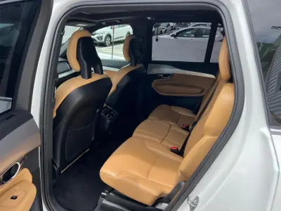 Volvo XC90 2016 · foto 11