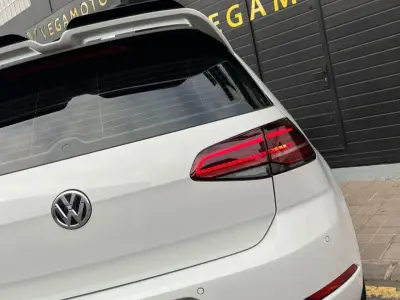 Volkswagen Golf GTI 2019 · foto 5