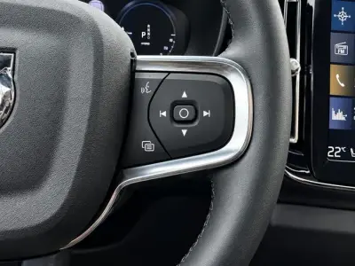 Volvo XC40 2022 · foto 13