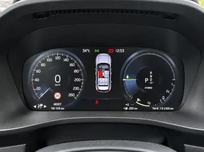 Volvo XC40 2022 · foto 9