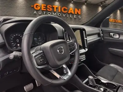 Volvo XC40 2022 · foto 7
