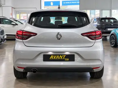 Renault Clio 2023 · foto 7
