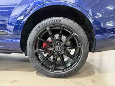 Audi Q7 2021 · foto 8