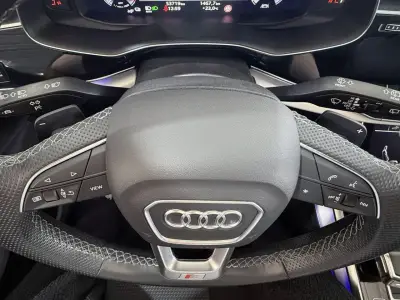 Audi Q7 2021 · foto 18
