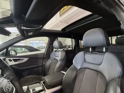 Audi Q7 2021 · foto 16