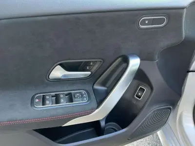 Mercedes-Benz Clase A 2023 · foto 12
