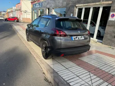 Peugeot 2008 2017 · foto 6