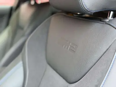 BMW M2 2025 · foto 11