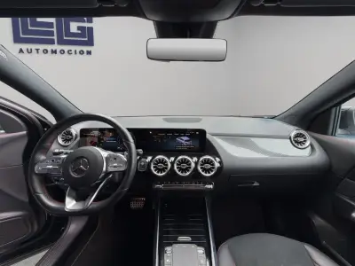 Mercedes-Benz GLA 2022 · foto 17