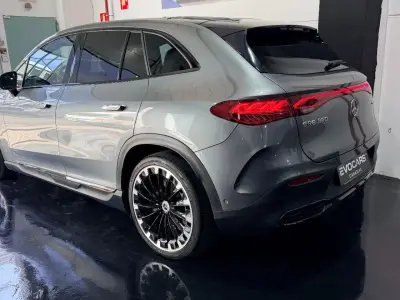 Mercedes-Benz EQE SUV 2023 · foto 4
