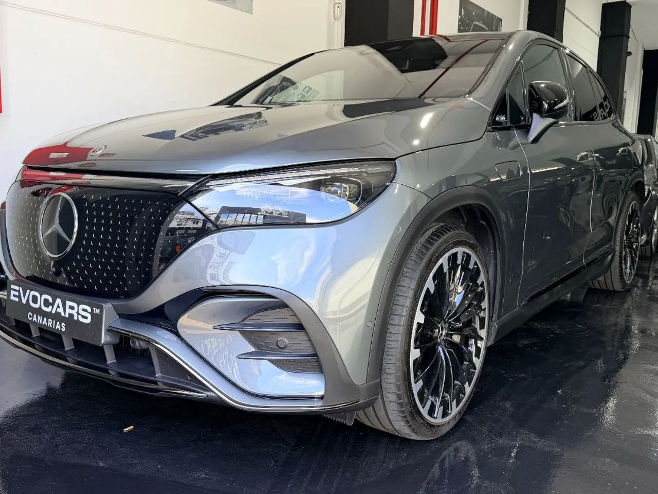 Mercedes-Benz EQE SUV 2023 en Gran Canaria · CEC