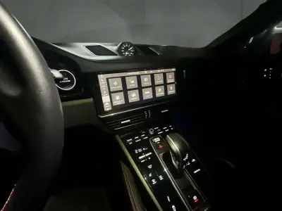 Porsche Cayenne Coupe 2020 · foto 10
