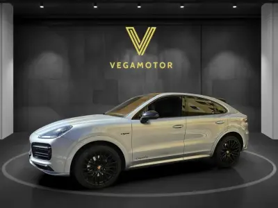 Porsche Cayenne Coupe 2020 · foto 4
