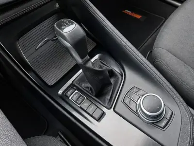 BMW X2 2022 · foto 16
