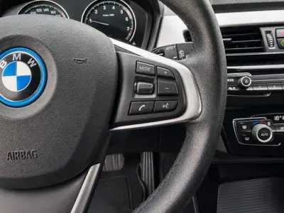 BMW X2 2022 · foto 12