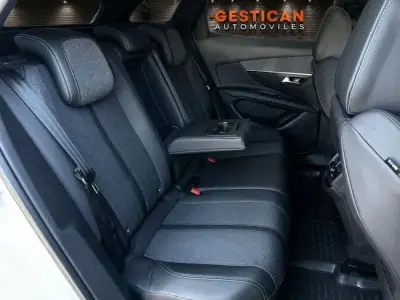 Peugeot 3008 2022 · foto 10