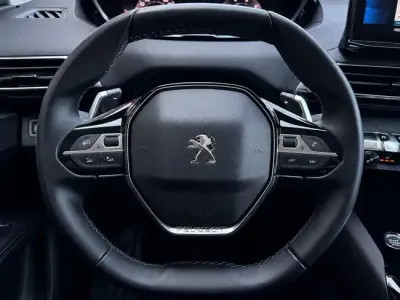 Peugeot 3008 2022 · foto 8