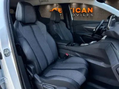 Peugeot 3008 2022 · foto 9