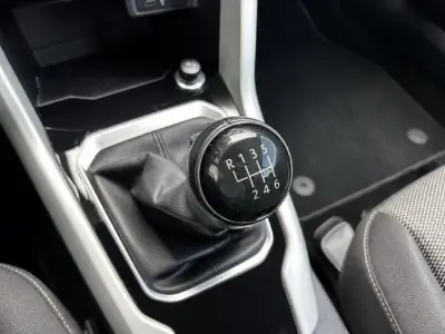 Volkswagen T-Roc 2021 · foto 10